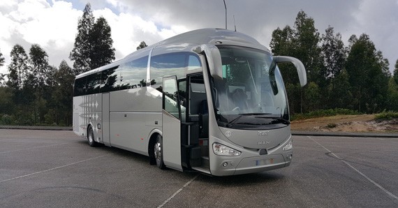 Private Bus 25-35 pax